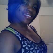 Tierra Jones (@smiley_toot)