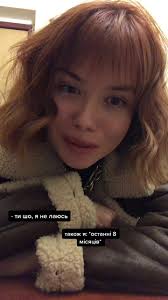 Словесні ігри з жіночим голосом