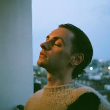 new music next week x 📷 @nettihurley