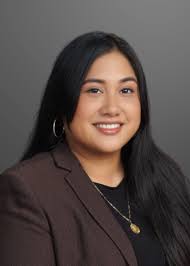 Laura Orosco's Instagram, Twitter & Facebook