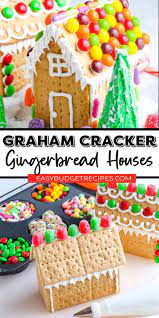 These Graham Cracker Gingerbread Houses Are A Fun Christmas Tradition That You Ll Find Yourself In 2021 Gingerbread House Graham Cracker Gingerbread House Gingerbread
