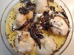 In This Video You Will Learn To Prepare Soft And Delicious Dahi Vada Recipe In Hindi Dahi Bhalla Is One Of The D Dahi Vada Recipe Indian Food Recipes Recipes