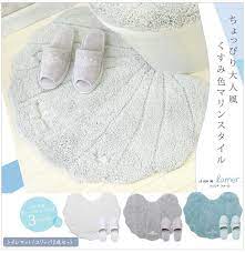 楽天市場 最大10 offクーポン配布中 トイレマット セット おしゃれルソンドラメールトイレマット吸着タイプふたカバーセットホワイト グレー ブルー トイレセット シェル 貝がら 洗える トイレマットの店 ルーブルダール トイレ マット セット おしゃれ トイレ