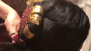 Listen, it's def understandable—who doesn't get into a style rut every once in a while?—but, tbh, you have sooo many options when it comes to styling short hair. Performance Ready Chapter 1 Hair For Bharatanatyam By Malscontent