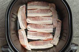 30.07.2021 · air fryer bacon directions 1 preheat air fryer if you air fryer does not preheat on it's own, you will need to preheat it. Air Fryer Bacon No Smoke Low Carb With Jennifer