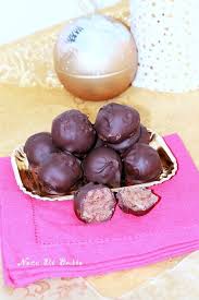 Tartufi Di Pan Di Spagna E Cioccolato Ricetta Del Riciclo Ricetta Pan Di Spagna Al Cioccolato Ricette Fonduta Di Cioccolato