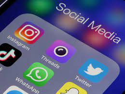 Twitter, instagram, and facebook are free. Top Trending Social Media Apps Instagram Vs Tiktok In 2020 Imc Grupo