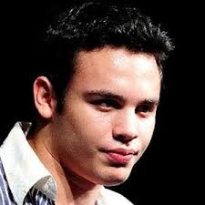 Our submission is based on the estimation of julio cesar chavez's salary or annual income as a renowned boxer. Julio Cesar Chavez Jr Net Worth Boxer