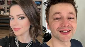 Sandy e Lucas posam juntos na 1ª aparição após separação! Veja: