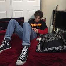 Skater Boy Outfits Ð•¾ð–†ð–‰ Ð–‰ð–—ð–šð–Œð–Œð–Žð–Š A E S T H E T I C Å°‘ Å¥³ Facebook