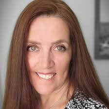 Doreen Butler's Instagram, Twitter & Facebook