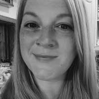 20+ "Cara Logan" profiles