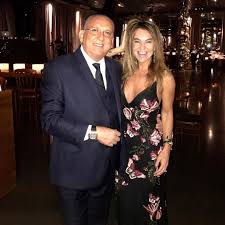 O principal narrador esportivo em atividade no brasil, galvão bueno (69 anos). Desiree Esposa Do Galvao Bueno Idade