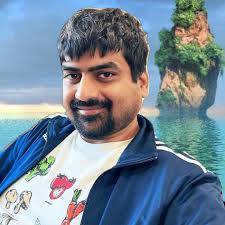 What are some must follow clubs in Denver for experimental bass and up and  coming artists?