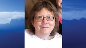 Karen Atha's Instagram, Twitter & Facebook