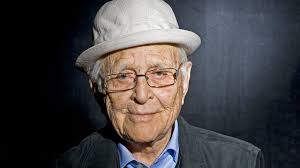 'Awards Chatter' Podcast — Norman Lear ('One Day at a Time')