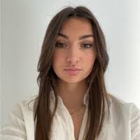 Sandra Urena's Instagram, Twitter & Facebook