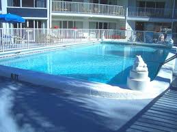 Our group of quaint gulf beach cottages are comparably inexpensive yet have that salt air beachfront charm that only a florida island cottage by the waves can deliver. Anna Maria Beach Resort Holmes Beach Fl What To Know Before You Bring Your Family
