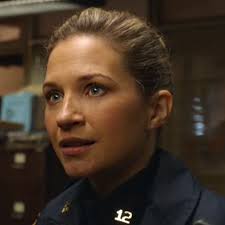 Eddie's judgment is clouded by her past when she arrests a loathed  acquaintance from college