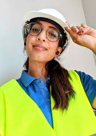 Arlene Haas's Instagram, Twitter & Facebook