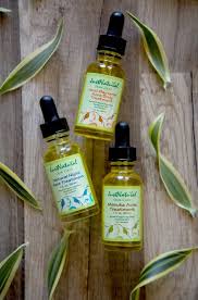 Many Skin Care Products Have Chemicals Can Have Side Effects Ranging From Allergies Reddish Itchy Skin Inflammation Just Natural Products Acne Acne Treatment