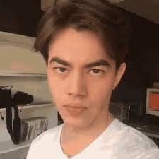 Glance Jan Brummer GIF