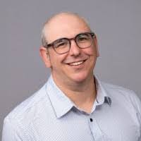 Marc Hendrix's Instagram, Twitter & Facebook