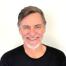 Dave's story is very inspiring, and meeting him was the catalyst for me to  get flying again, twenty years after my own spinal injury. I'm proud to say  Dave and Linda are