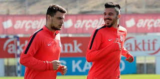 Aytaç kara için trabzonspor, eskişehirspor'a kadro dışı bırakılan emre güral ve mustafa yumlu'yu kiralık olarak. Aytac Kara Haberleri Trabzon Haber Son Dakika Ve Guncel Trabzon Haberleri