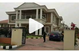 Mayorkun, a dmw singer, has opted to chop off his distinctive dreadlocks hairdo that he has had for years. Akpororo Launches His New House Mansion New Homes Mansions House