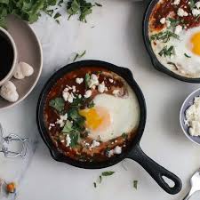 8 simple and comforting skillet cakes. 10 Adorable Mini Cast Iron Skillet Recipes