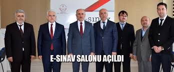 Hafta içi 17, 18 ve 19 saatlerinde; E Sinav Salonu Acildi