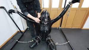 Lemon Captive - VJAV.com