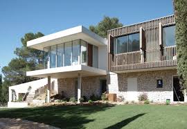 Extension D Une Maison Familiale Le Tholonet 13 Par Champsaur Architecture Maison Familiale Maison Style Architecture