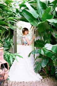 Helaian daun yang luas sangat daun yang memilki ketiga bagian tersebut disebut daun sempurna, misalnya daun pisang dan delta (deltoids), segi tiga sama sisi, seperti pada daun air mata pengantin (antigonon leptopus). 16 I Do Ideas Nontraditional Wedding Modern Wedding Dress Traditional Wedding Dresses