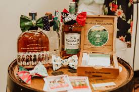 How To Derby Woodford Reserve And Old Forester At Liquor Barn Lauren Alexandra Photography Event Photography Liquor Woodford