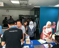 We employ team members across a range of business and technical roles. Job Athon At Johnson Johnson Vision Lumileds Malaysia Facebook