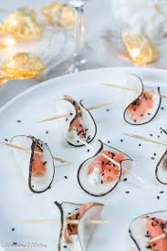Bouchees De Radis Noir Au Saumon Fume La Cuisine D Adeline Recette Recette Repas Noel Noel Recette Aperitif Recette Aperitif
