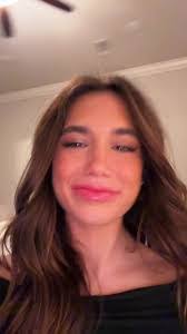 Ashley Duffy's Instagram, Twitter & Facebook