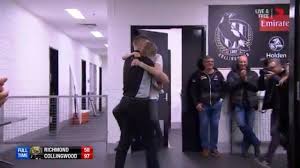 Nathan buckley urodził się 26 lipca 1972 r. Afl Finals 2018 Nathan Buckley Sons Jett And Ayce Heartwarming Hugs After Collingwood Beats Richmond In Prelim