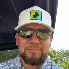 What are some cheap decent golf courses in the surrounding towns of San  Antonio and Austin?