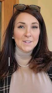 Victoria Duke -Realty One Group Mountain Desert