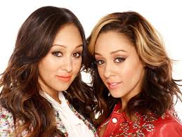 Happy Birthday to the lovely & fab Mowry twins..we love you Tia & Tamera!!!
