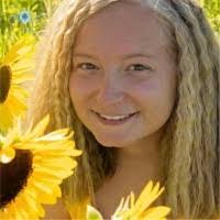 Jessica Mounce's Instagram, Twitter & Facebook