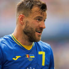 How do Ukraine play?