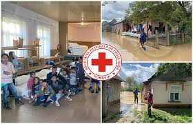 Crucea roşie română împreună cu fundaţia carrefour şi carrefour românia implementează proiectul „banca de… Foto Solidaritate Cu Sutele De SinistraÈi Din JudeÈul Satu Mare Crucea RoÈie VÄ Cere Ajutorul