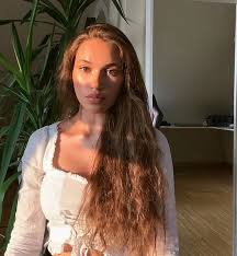 Rodzice alicji szemplińskiej od początku mocno wspierają swoją alicja szemplińska ma na koncie piosenkę prawie my. Alicja Szemplinska Z The Voice Of Poland Kim Jest Dziewczyna Macieja Musiala 2 Viva Pl