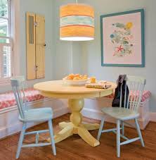 Vintage french rococo style oval églomisé glass top yellow dining table. Small Yet Comfy Dining Room With Yellow Round Dining Table Corner Layjao