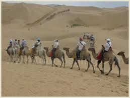 Circle the world in a paper canoe. Inner Mongolia Transportation Flights Train Taxi Bus Beijing Inner Mongolia Tour