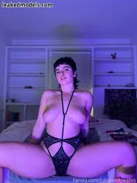 fmaryjane  suck.a.saurus Nude Leaks OnlyFans Photo 30 - Leaked Models